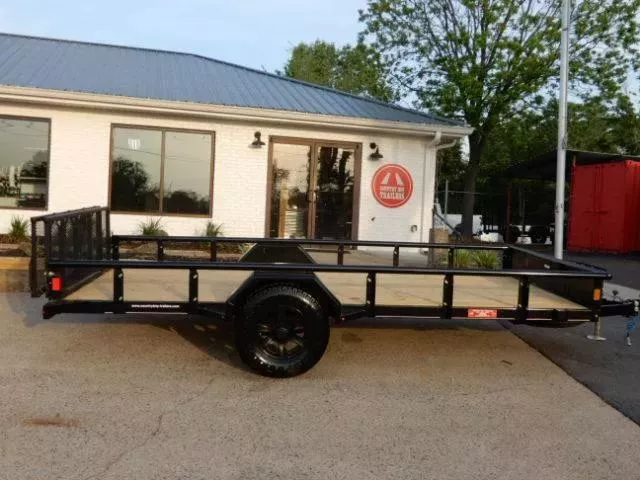 new Cargo (Enclosed) Trailers Diamond C Trailers  for sale, in Cumming, GA Thumbnail 11