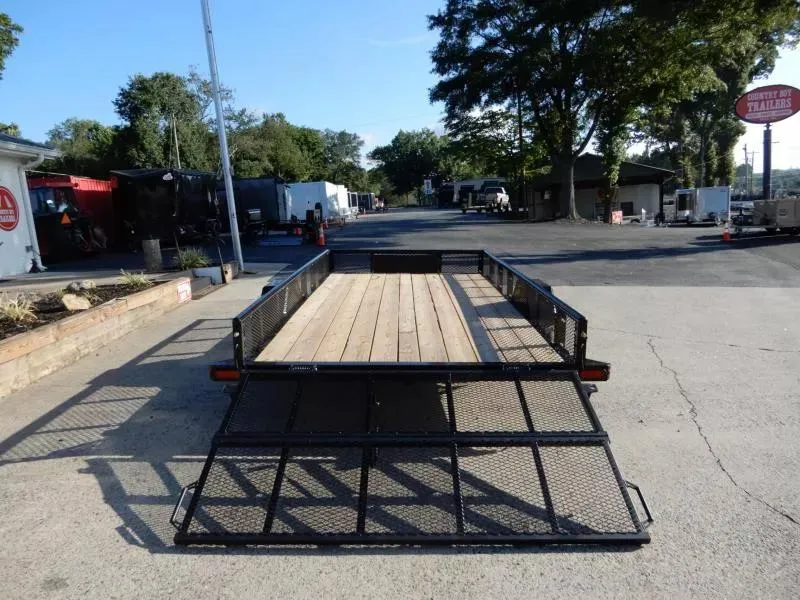 new Cargo (Enclosed) Trailers Diamond C Trailers  for sale, in Cumming, GA Thumbnail 7