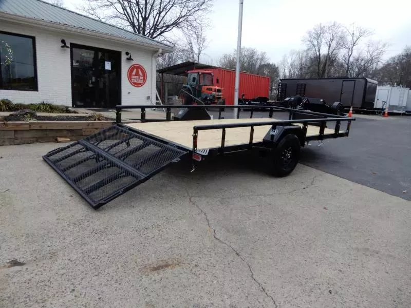 new Cargo (Enclosed) Trailers Diamond C Trailers  for sale, in Cumming, GA Thumbnail 27