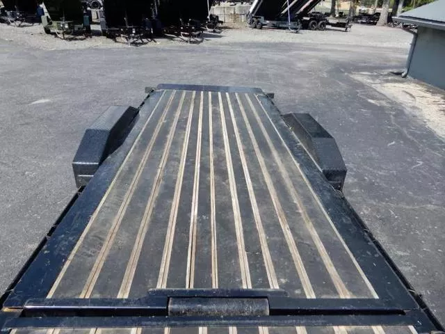 used Other Trailers Diamond C Trailers  for sale, in Cumming, GA Thumbnail 24