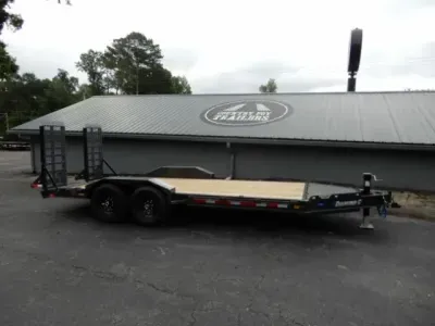 2026 Diamond C 82x20' Equipment, 2' Dove w/Flip Ramps LPX207
