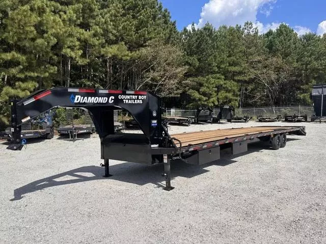 Diamond C 8.5x40' Gooseneck Hot-Shot non-CDL w/ Max Ramps 2026 in ...