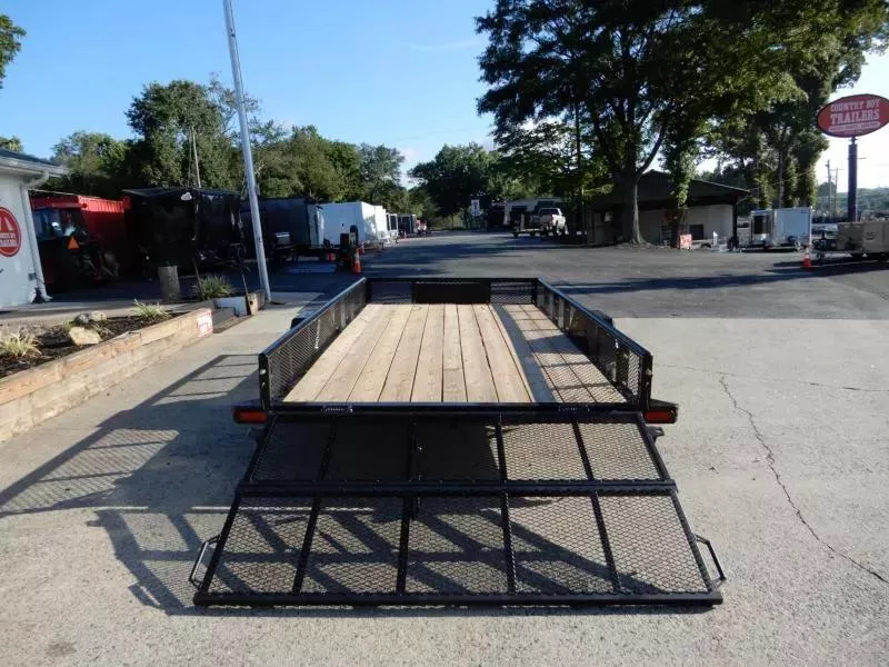 new Cargo (Enclosed) Trailers Diamond C Trailers  for sale, in Cumming, GA Thumbnail 7