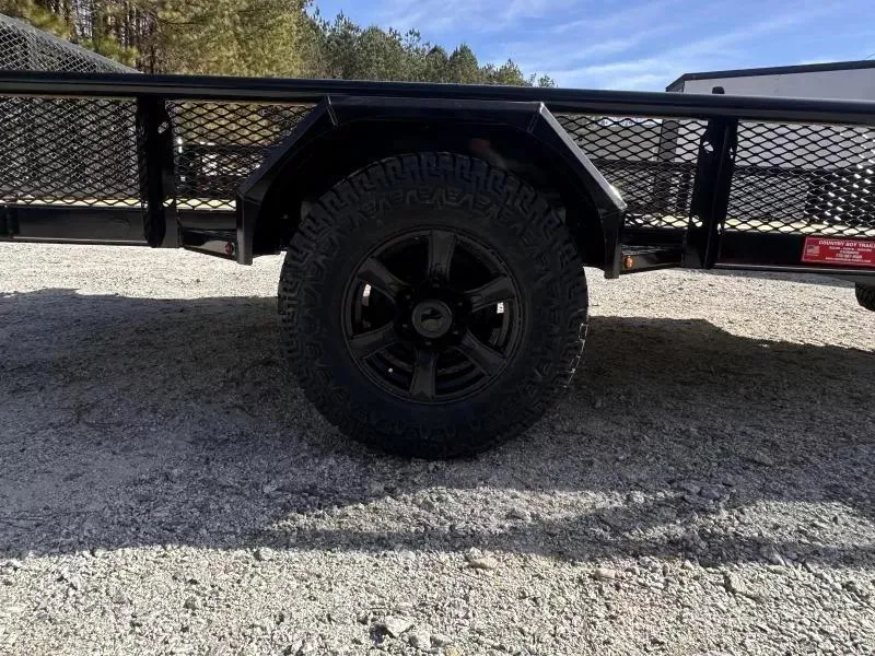 new Cargo (Enclosed) Trailers Diamond C Trailers  for sale, in Cumming, GA Thumbnail 3