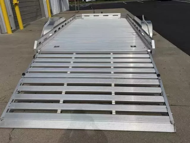 Aluma 78X14' Utility 8.5" Rails Bi-fold Ramp 2026