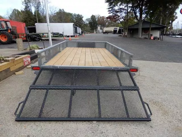 new Cargo (Enclosed) Trailers Diamond C Trailers  for sale, in Cumming, GA Thumbnail 17