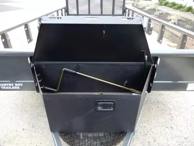 new Cargo (Enclosed) Trailers Diamond C Trailers  for sale, in Cumming, GA Thumbnail 6