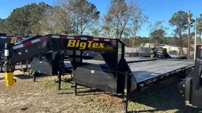 2025 Big Tex Trailers 16GN-30BK+5MR 