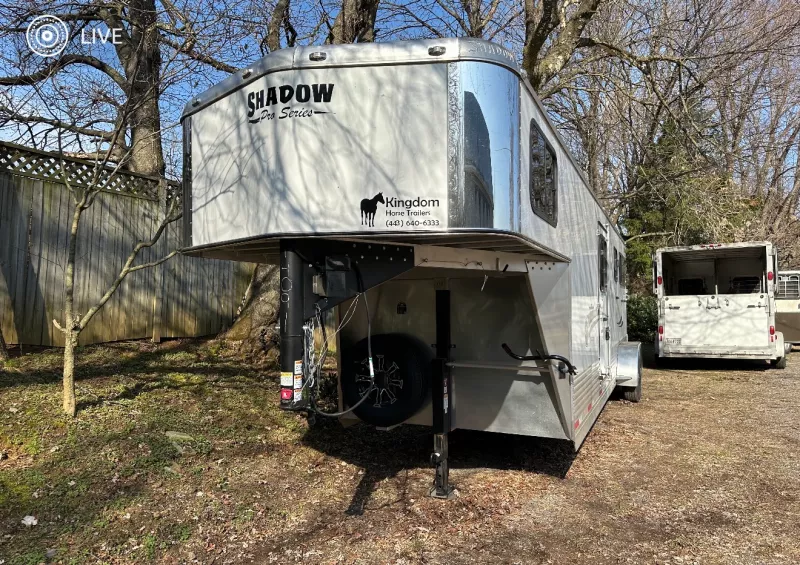 used Horse Trailers Shadow Trailers  for sale, in Frederick, MD Thumbnail 7