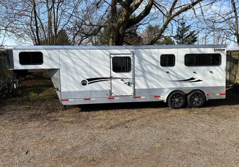 used Horse Trailers Shadow Trailers  for sale, in Frederick, MD Thumbnail 8