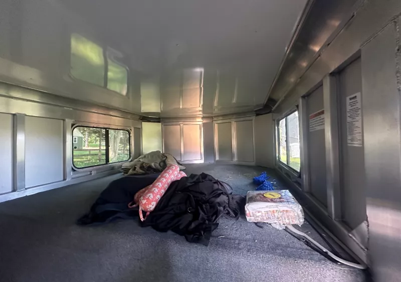 used Horse Trailers Shadow Trailers  for sale, in Frederick, MD Thumbnail 3