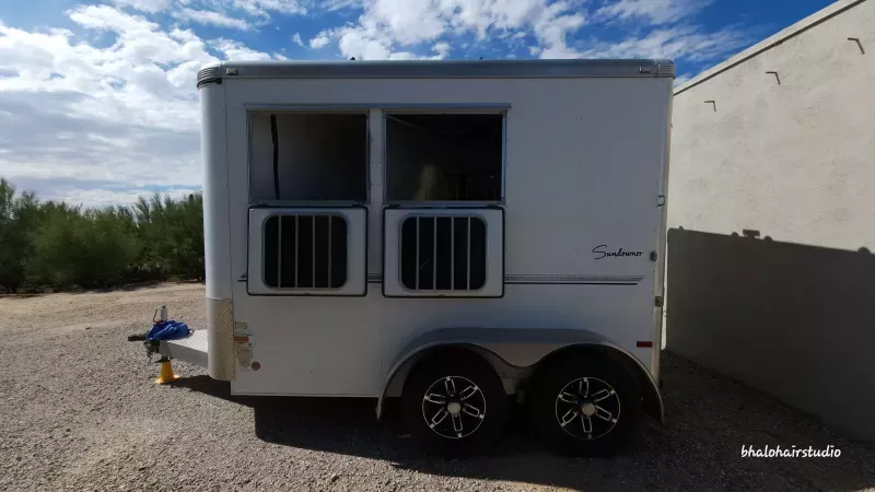 used Horse Trailers Sundowner Trailers  for sale, in Tucson, AZ Thumbnail 3