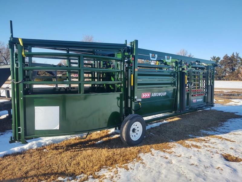 2021 Arrowquip QCATCH 87 SERIES PORTABLE CATTLE CHUTE ALLEY AND TUB