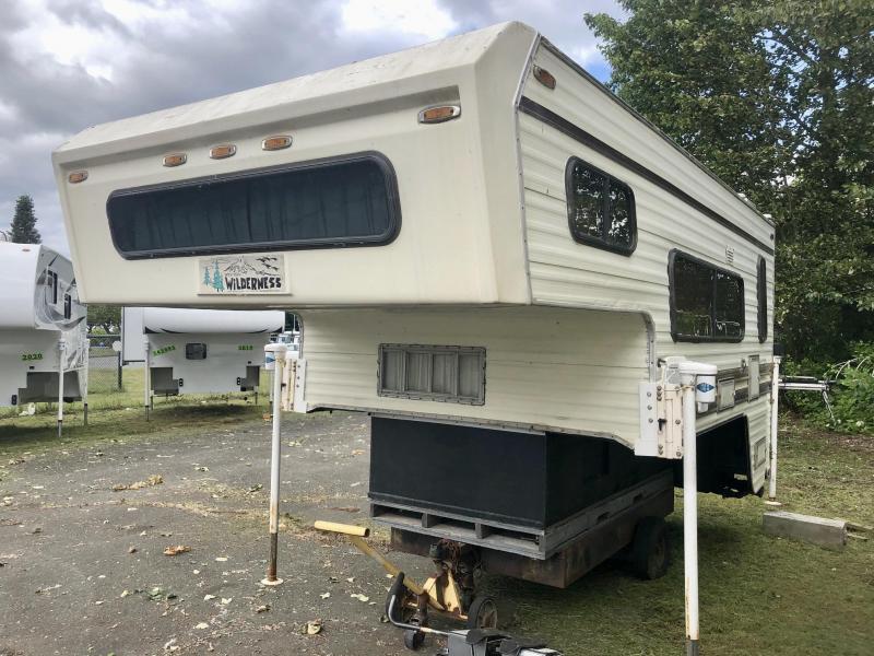 1988 Alpine Truck Camper HANDY MAN SPECIAL 1988 Alpine Truck Camper HANDY MAN SPECIAL