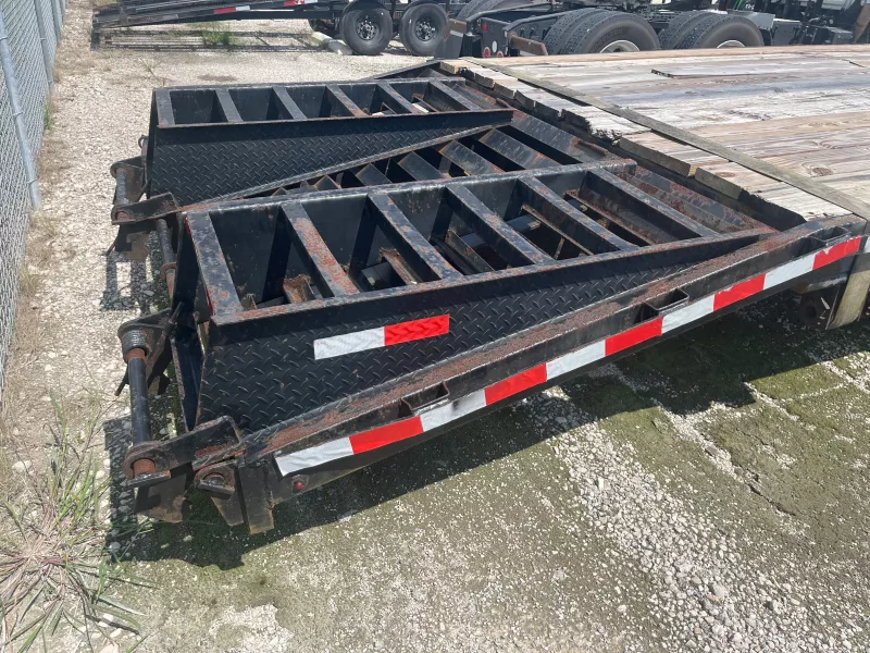 used Equipment / Flatbed Trailers Texas Pride Trailers  for sale, in Manvel, TX Thumbnail 9