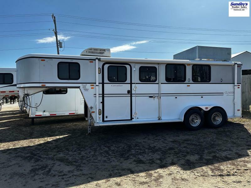 2022 Bison 3H 14'SW Silverado Sundbys Trailer Sales Livestock and