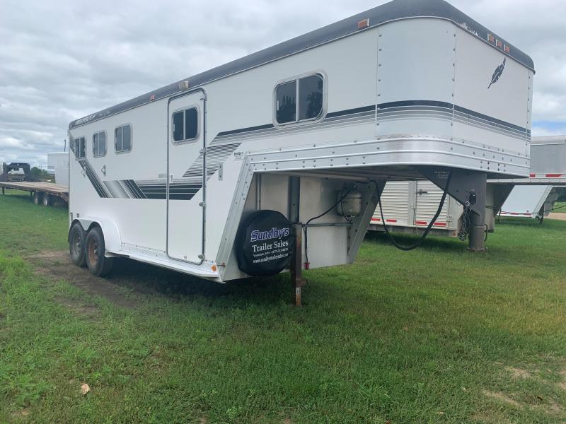 1990 Featherlite 7645 Horse Trailer 1990 Featherlite 7645 Horse Trailer