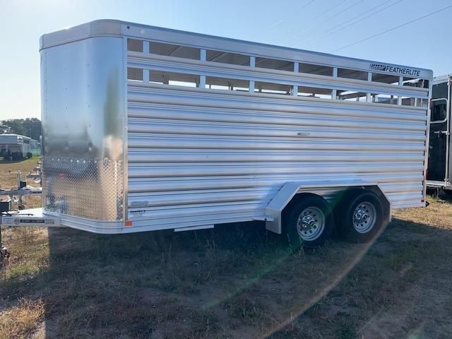 2021 Featherlite 8107-16' Livestock Trailer 2021 Featherlite 8107-16' Livestock Trailer