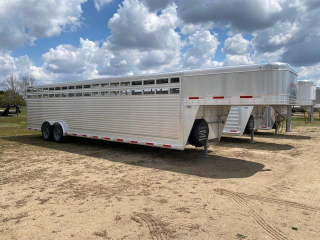 2022 Sooner SR 7630 Livestock Trailer 2022 Sooner SR 7630 Livestock Trailer