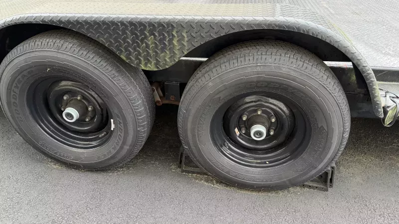 used Car Haulers / Racing Trailers Sure-Trac  for sale, in Gambrills, MD Thumbnail 6