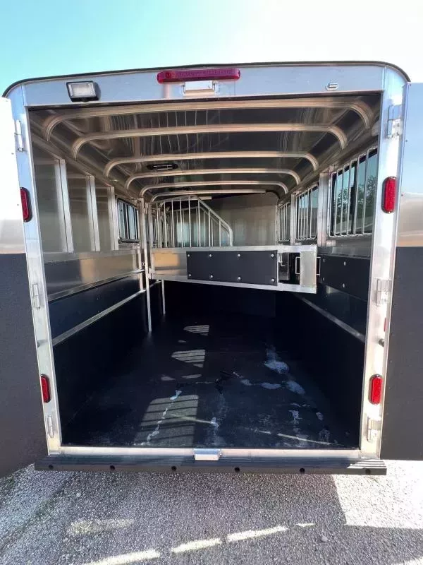 new Horse Trailers Maverick Trailers Other for sale, in Valley View, TX Thumbnail 5