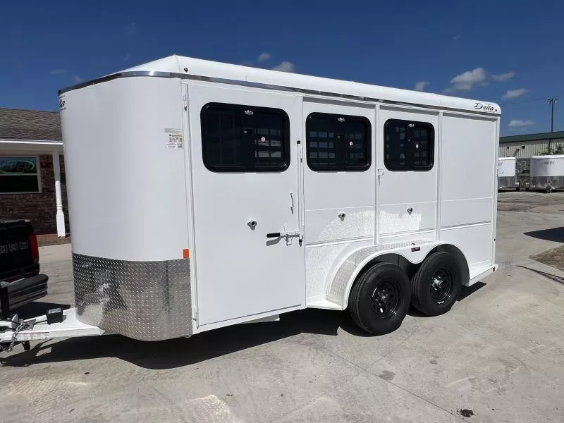 2026 Delta 500 ES 3 Horse Trailer 16' x 6' x 7'