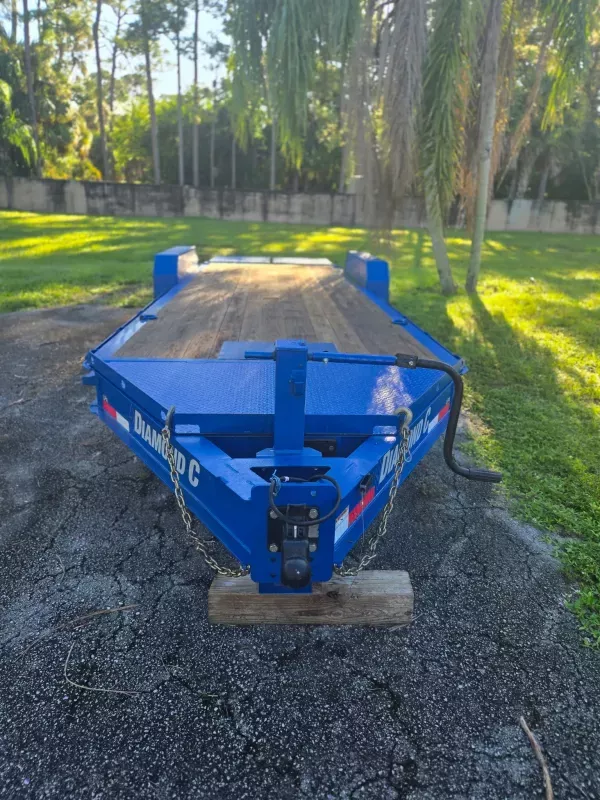 used Equipment / Flatbed Trailers Diamond C Trailers  for sale, in Lake Worth, FL Thumbnail 6