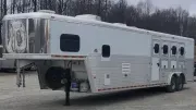 2007 HART 4H W/ 12'6" TRAIL BOSS LIVING QUARTERS 