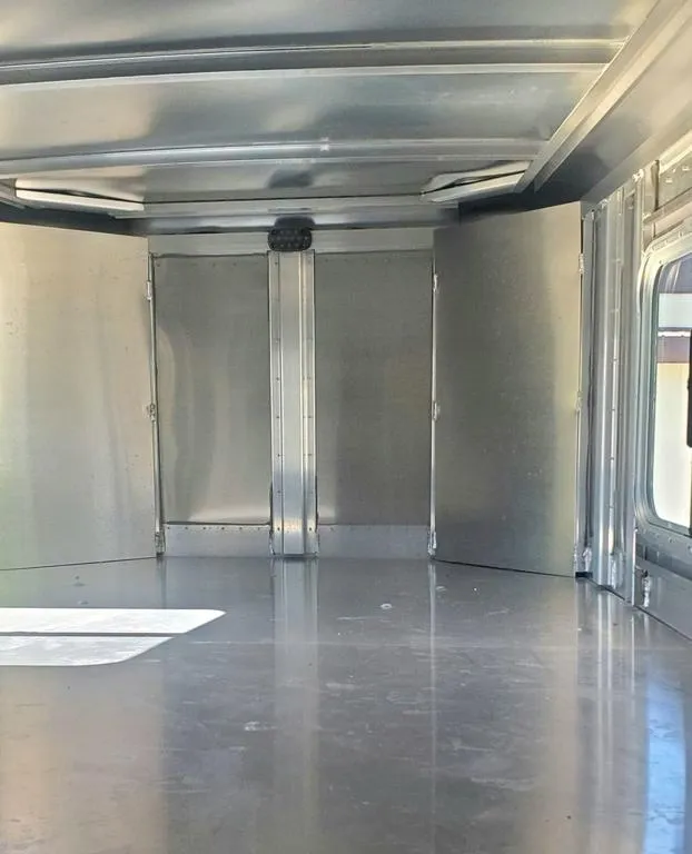 2023 Featherlite