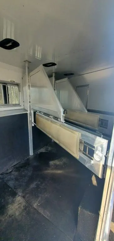Trailer Image