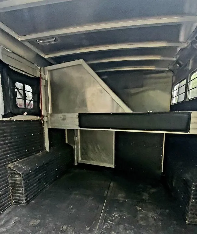 Trailer Image