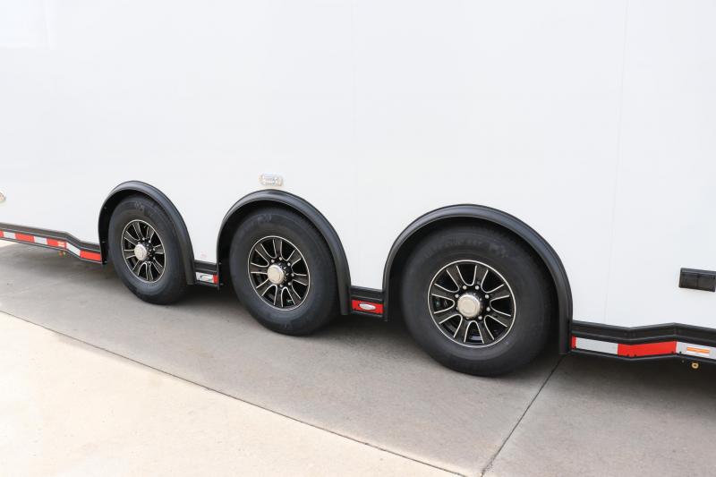 inTech 34' Race Car Trailer, tiedowns galore, well equipped KB