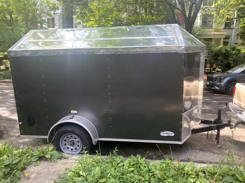 Enclosed 10X5 standup utility trailer