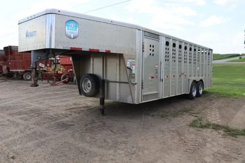 2023 Merritt Trailers Cattle Baron