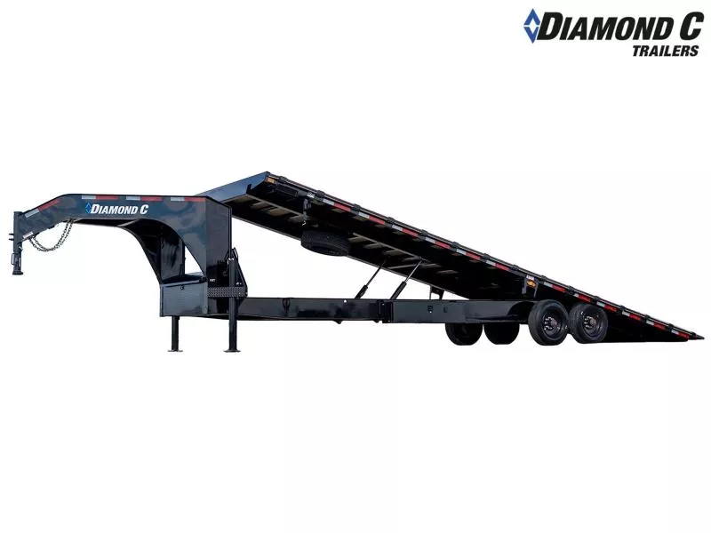 2024 Diamond C DET Deckover Tilt Trailer