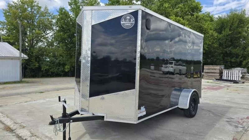 2025 12' x 6' Repo Enclosed