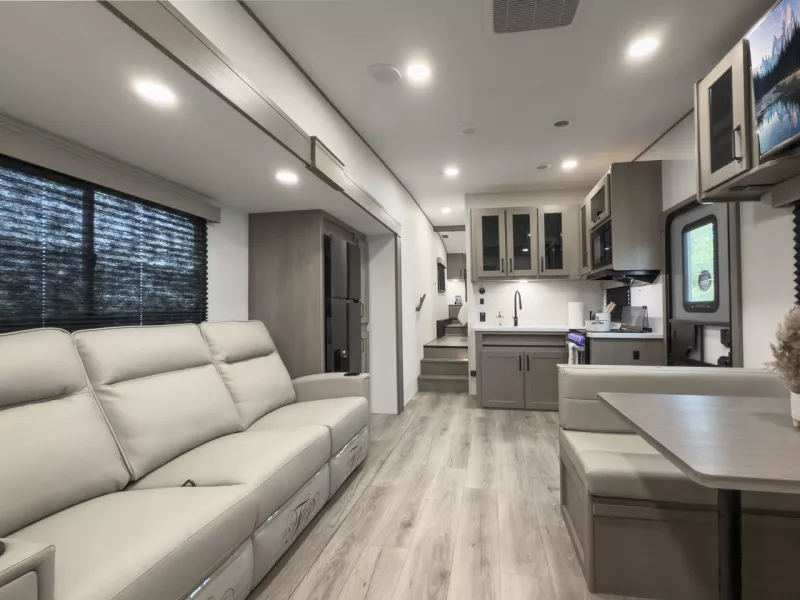 new Fifth Wheel Trailers Grand Design RV  for sale, in Fargo, ND Thumbnail 3