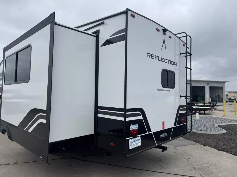 new Fifth Wheel Trailers Grand Design RV Grand Design for sale, in Fargo, ND Thumbnail 10