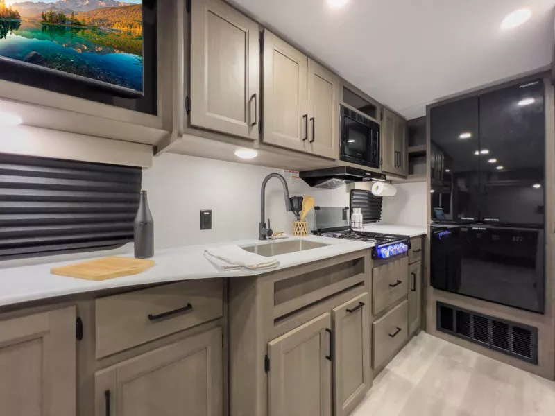 new Travel Trailers Grand Design RV  for sale, in Fargo, ND Thumbnail 6