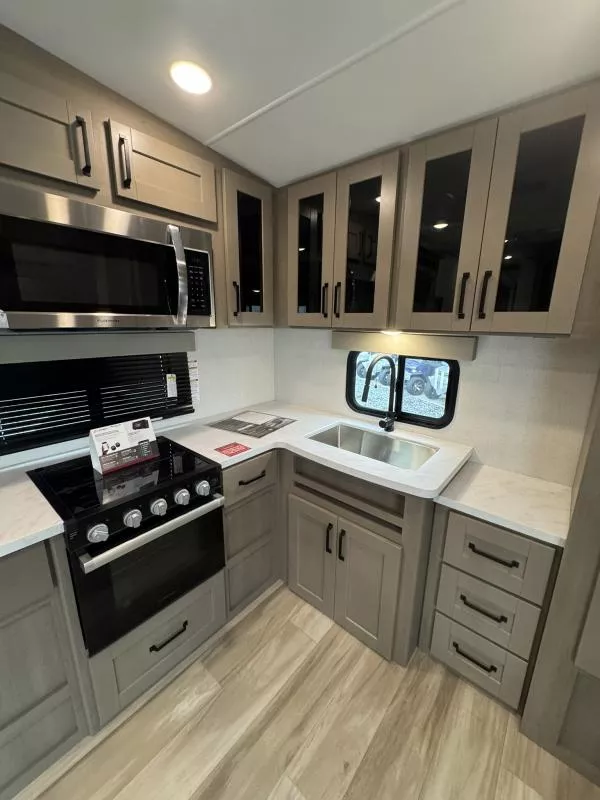 new Fifth Wheel Trailers Grand Design RV Grand Design for sale, in Fargo, ND Thumbnail 58