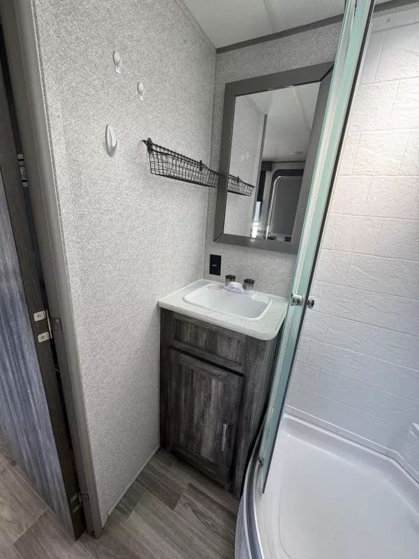 used Toy Haulers Forest River Salem FSX Platinum for sale, in Fargo, ND Thumbnail 18