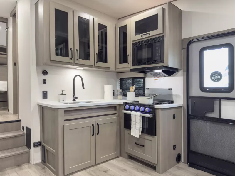 new Fifth Wheel Trailers Grand Design RV  for sale, in Fargo, ND Thumbnail 4