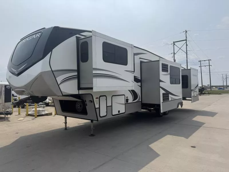 used Travel Trailers Keystone RV Keystone RV for sale, in Fargo, ND Thumbnail 7