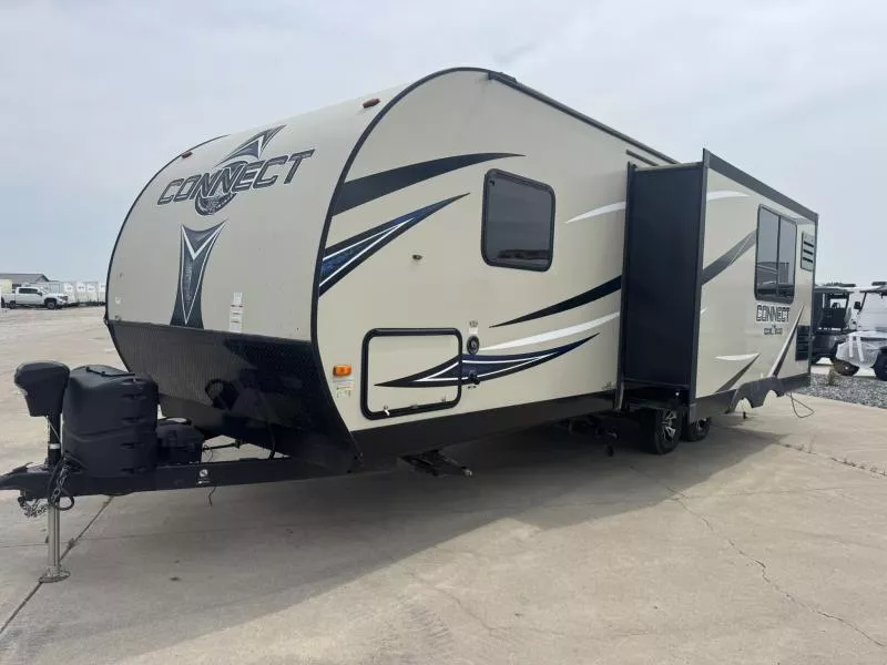 used Travel Trailers Kz Kz for sale, in Fargo, ND Thumbnail 7