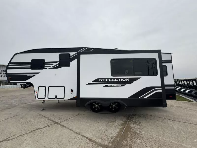 new Fifth Wheel Trailers Grand Design RV  for sale, in Fargo, ND Thumbnail 6