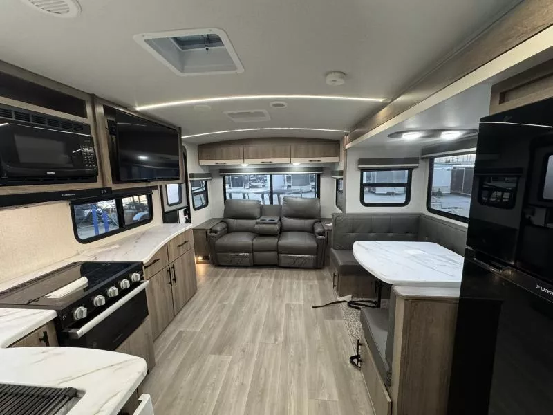 used Travel Trailers Grand Design RV Imagine for sale, in Fargo, ND Thumbnail 33