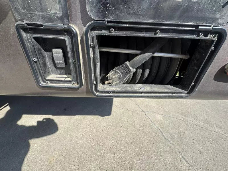 used Fifth Wheel Trailers Heartland RV  for sale, in Fargo, ND Thumbnail 17