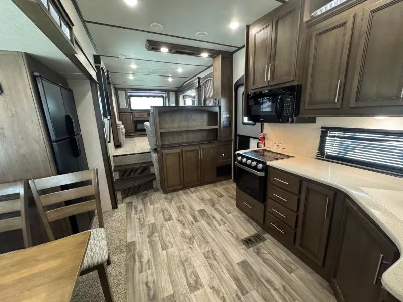 used Travel Trailers Keystone RV Keystone RV for sale, in Fargo, ND Thumbnail 19
