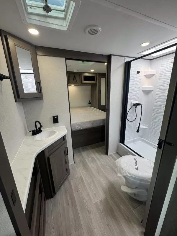 new Travel Trailers Grand Design RV  for sale, in Fargo, ND Thumbnail 48