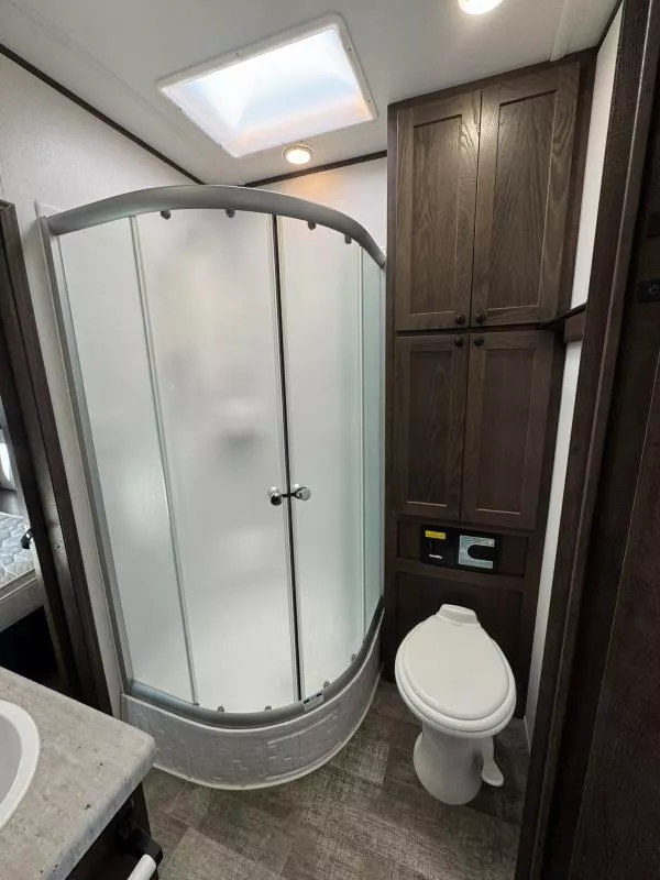 used Toy Haulers Forest River  for sale, in Fargo, ND Thumbnail 33